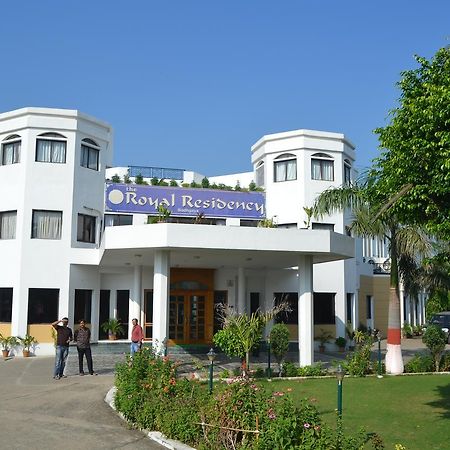 The Royal Residency Hotel Бодх Гая Екстериор снимка