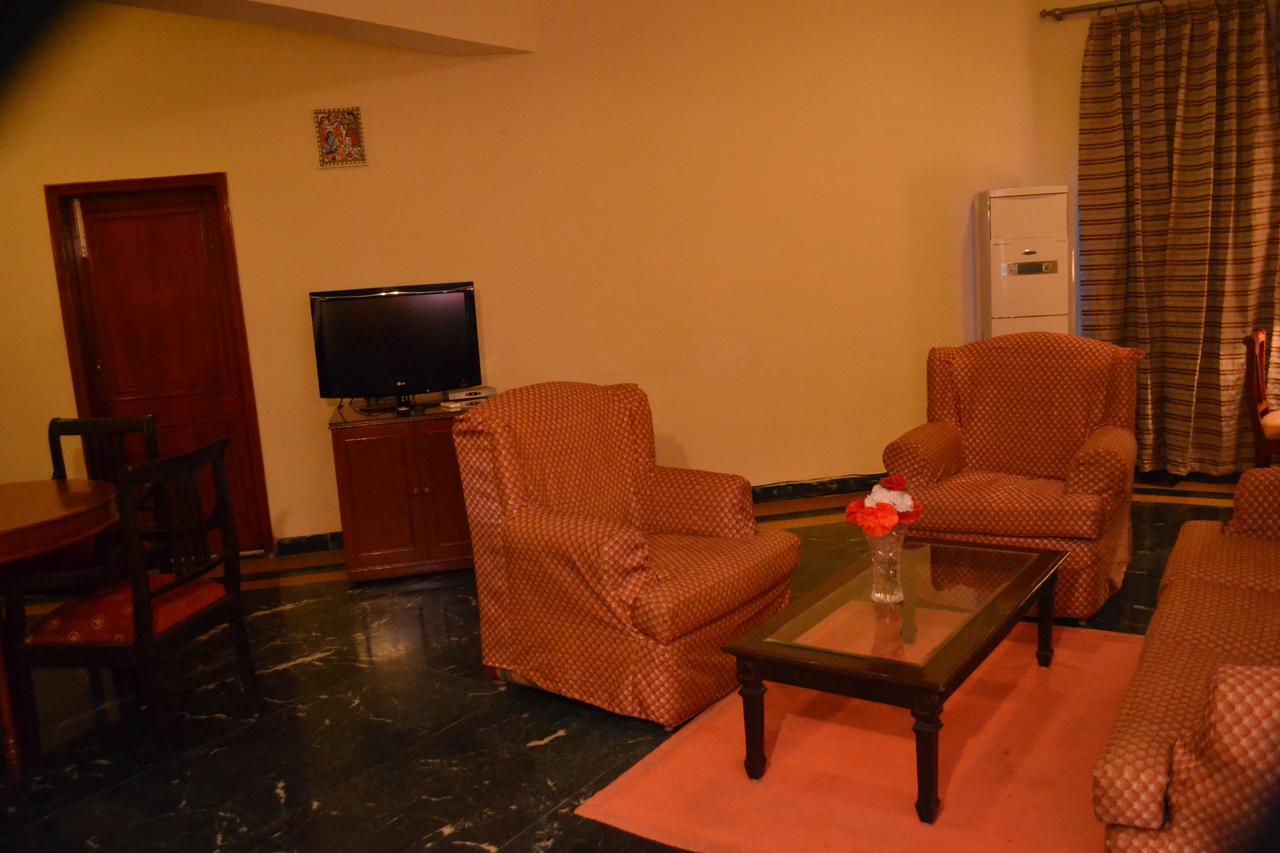 The Royal Residency Hotel Бодх Гая Екстериор снимка