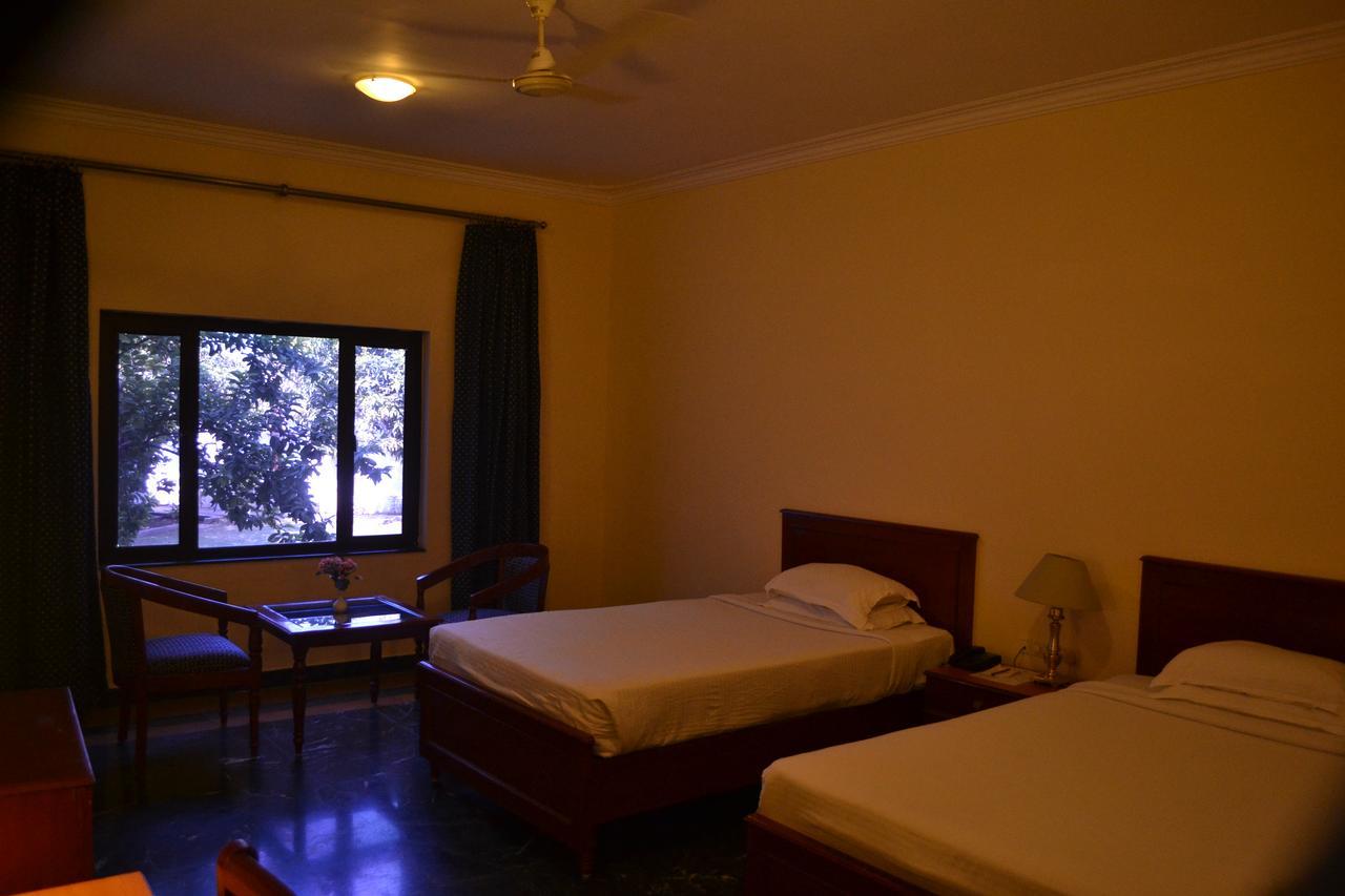 The Royal Residency Hotel Бодх Гая Екстериор снимка